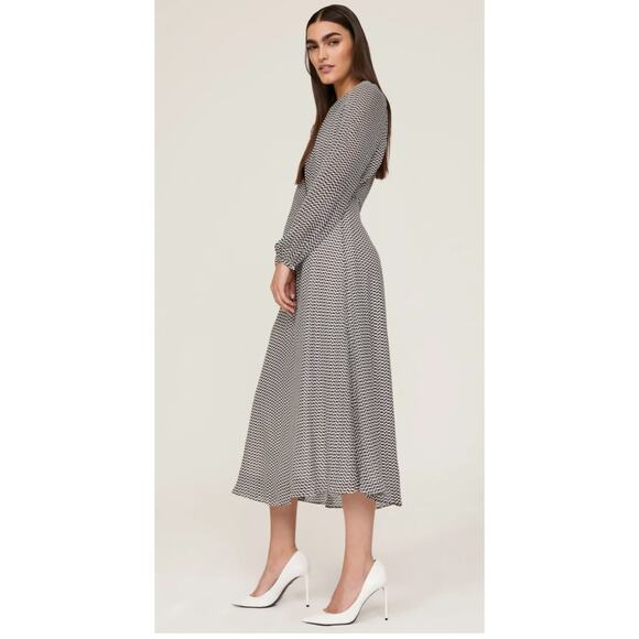 LK Bennett Addison Dress 2 - Picture 2 of 14